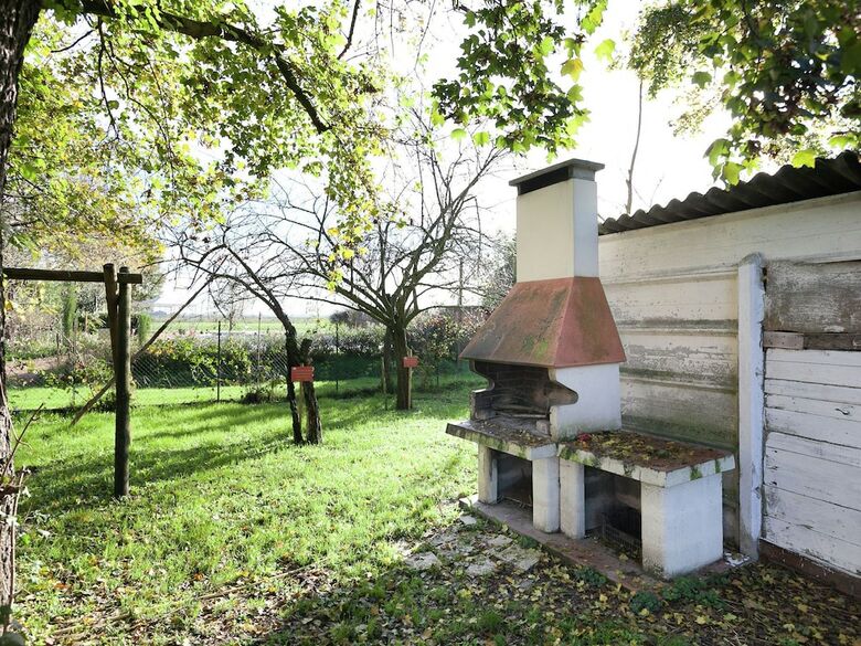 Agroturismo Cozy Farmhouse In Veneto With Shared Pool