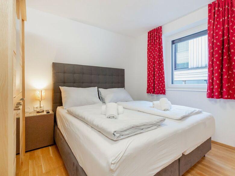 Luxurious Apartment In Zell Am See With Sauna