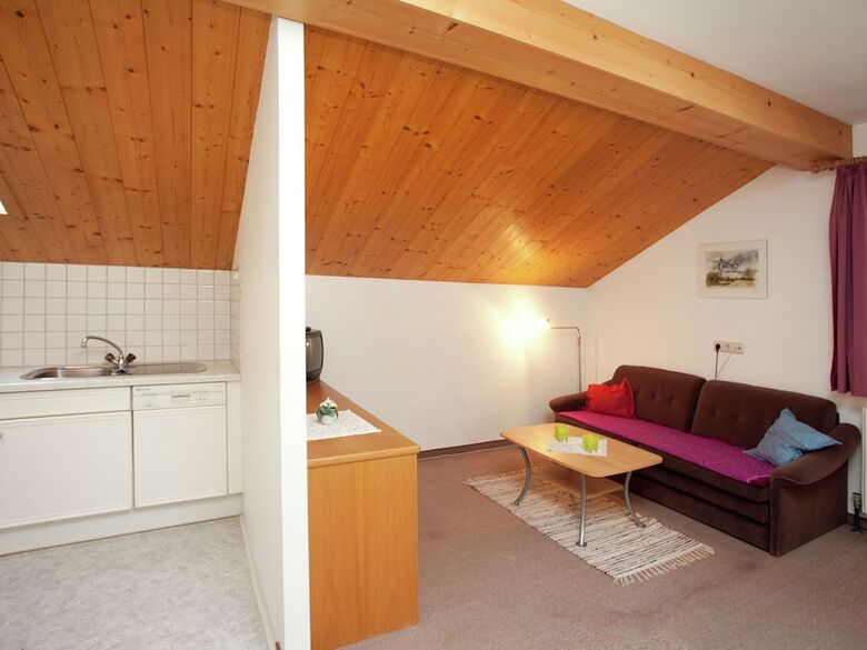 Cozy Apartment Near Ski Area In Waidring