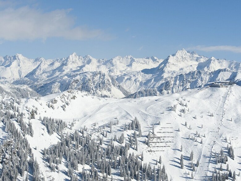 Lovely Apartment In Gortipohl With Sunlit Balcony