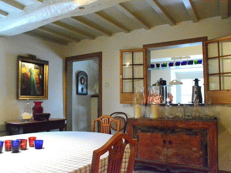 Cozy Holiday Home In Bi�vre With Pond