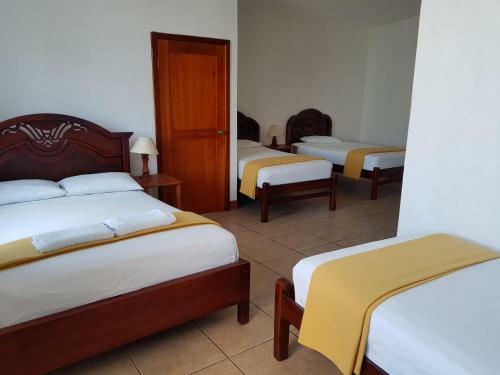 Hostal Gloria - Gal�pagos Inn