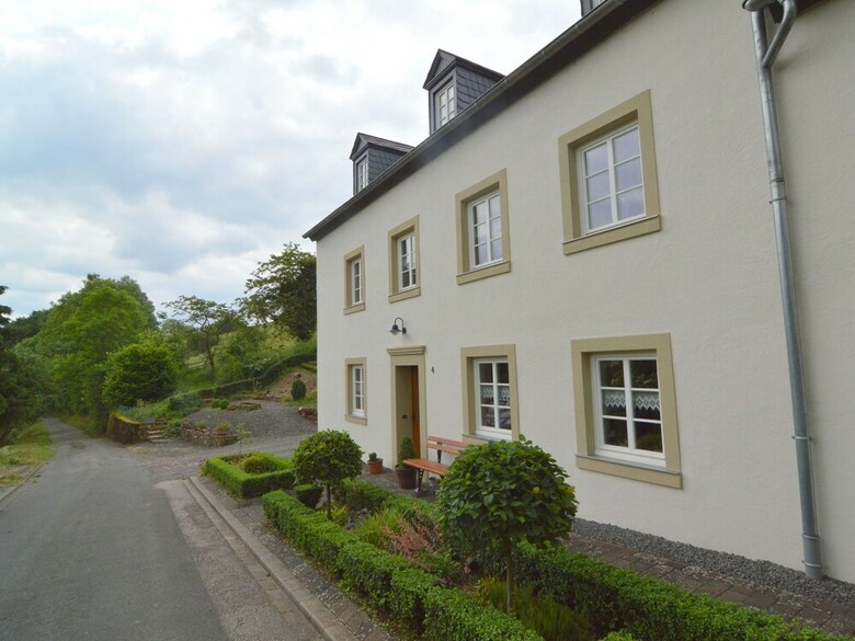 Peaceful Apartment In Pl�tscheid Eifel Near Forest