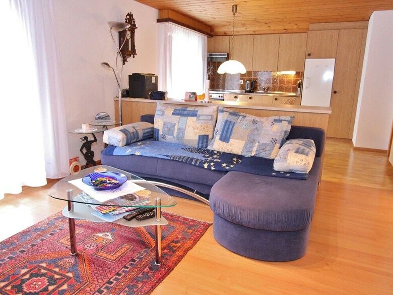 Spacious Apartment In M�rel With Garden