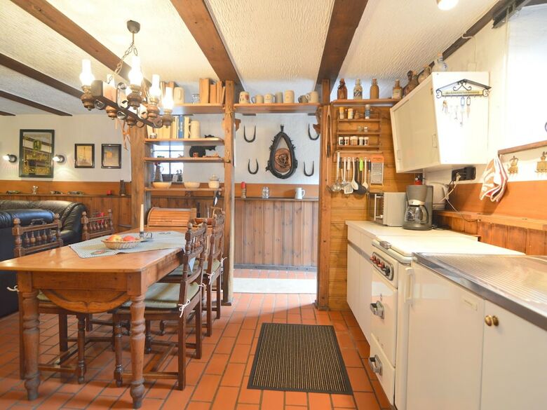 Holiday Home In Ittel With Balcony, Heating, Bbq, Parking