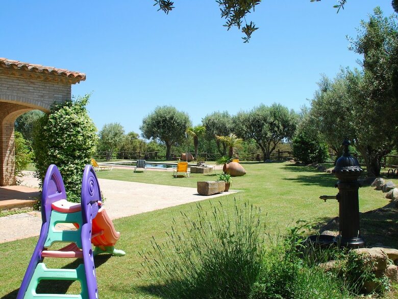 Spacious Villa In Romany� de La Selva With Swimming Pool