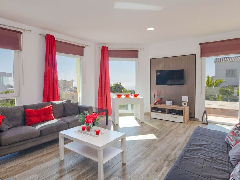 Lush Villa With Swimming Pool In Benitachell