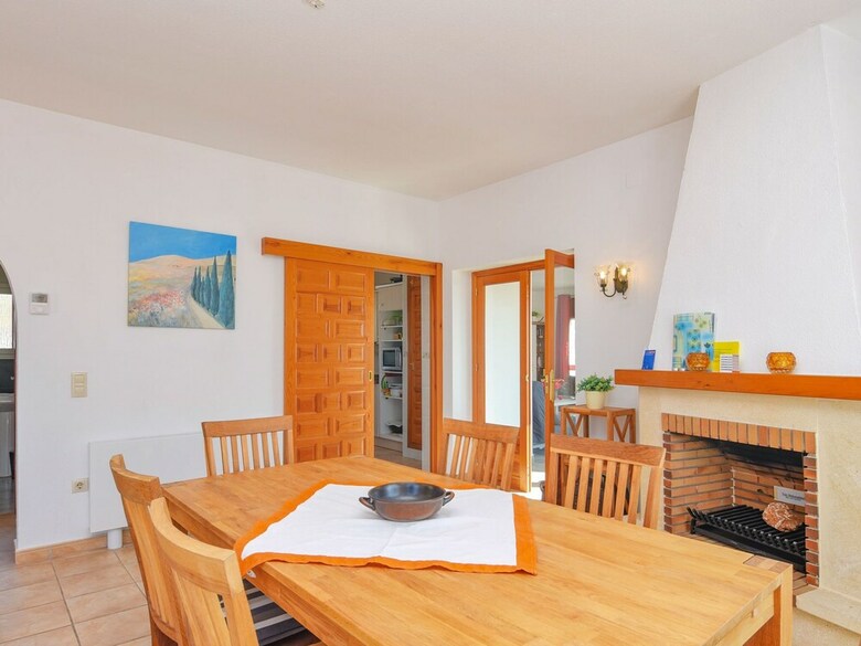 Lush Villa With Swimming Pool In Benitachell