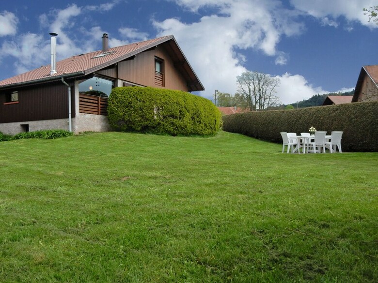 Cozy Chalet In Gerb�pal With Terrace