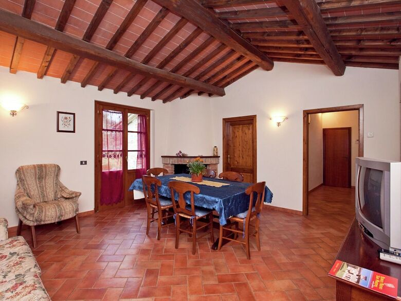 Spacious Holiday Home In Bucine With Private Pool