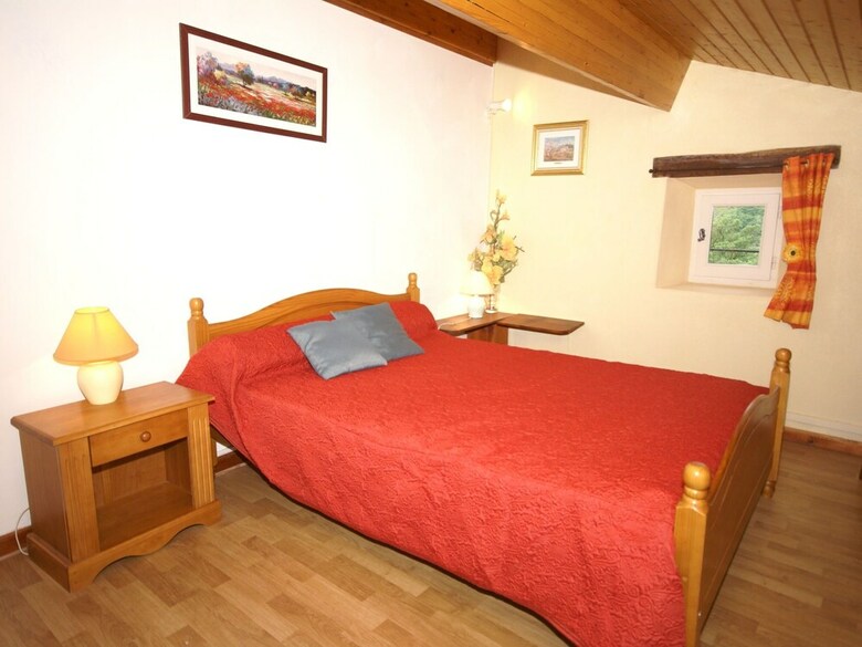 Beautiful Holiday Home In Saint-pons Near Forest