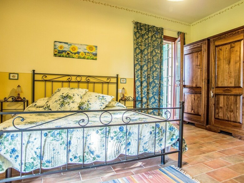 Authentic Villa With Swimming Pool In Grosseto