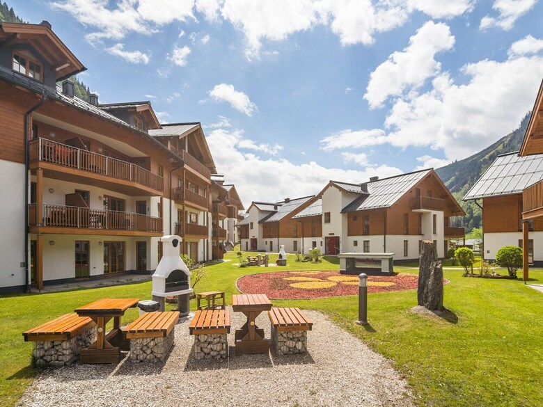 Modern Apartment In Rauris By The Forest