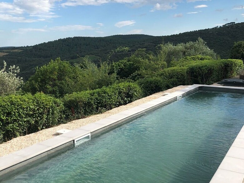 Delighful Villa In Berlou With Private Swimming Pool