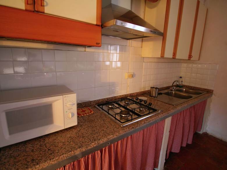 Rustic Cottage In Magione With Garden