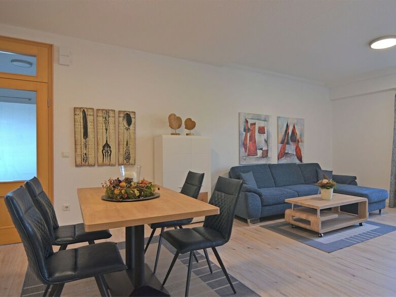 Spacious Apartment In Madfeld With Private Terrace