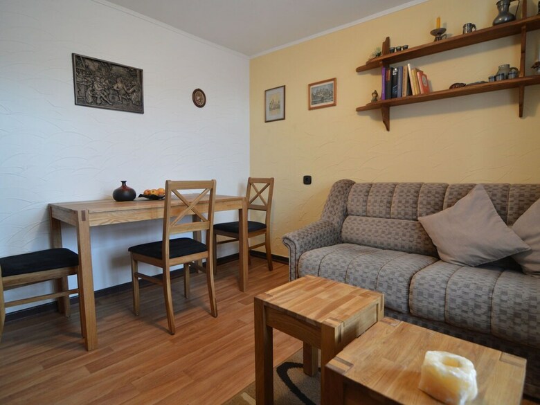 Appealing Apartment In Ittel With Garden, Parking, Bicycles