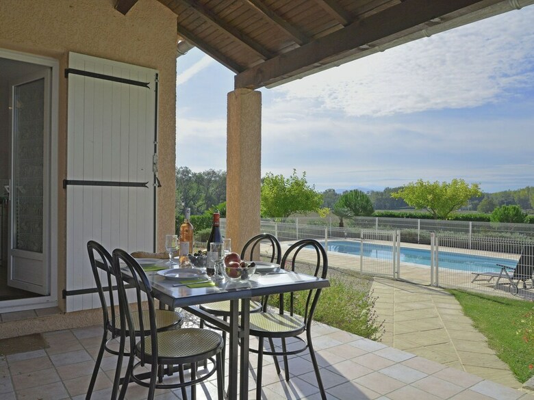 Cozy Villa In Saint-victor-de-malcap With Swimming Pool