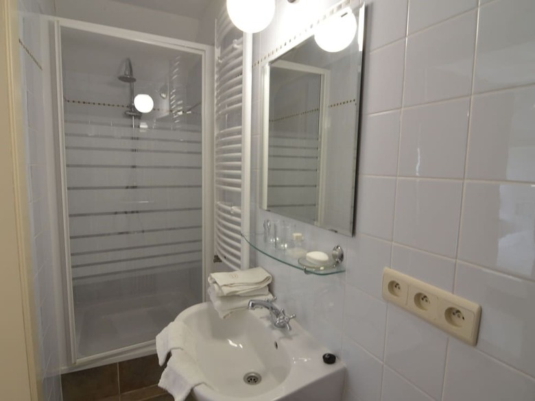 Ravishing Holiday Home In Ronse With Sauna