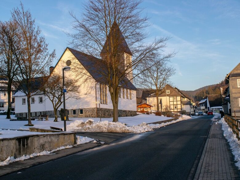 Cosy Holiday Home In Hildfeld With Terrace