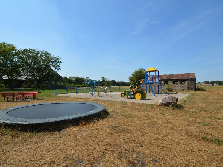Cozy Bungalow In Uden With Sauna