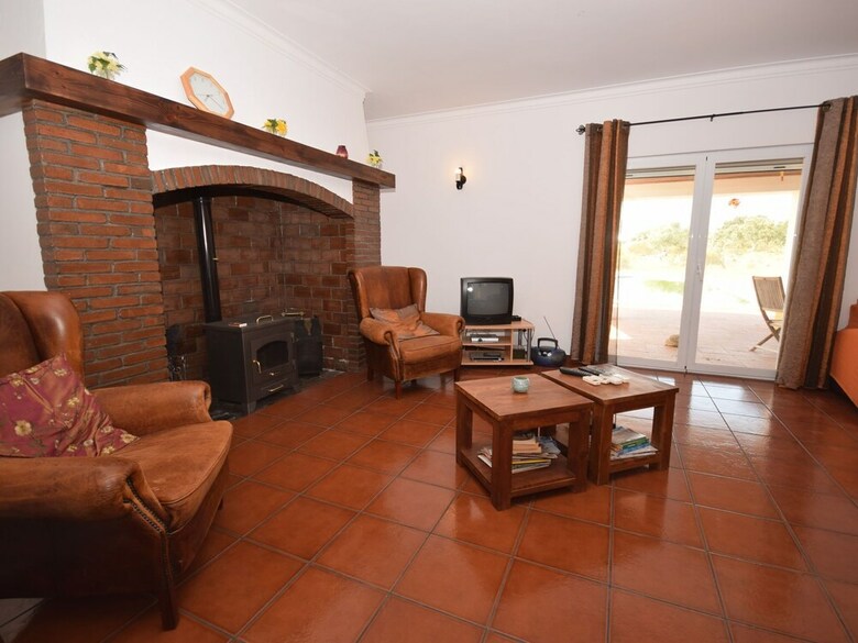 Villa A Comfortable Holiday Home With Private Swimming Pool, Tranquility And Privacy