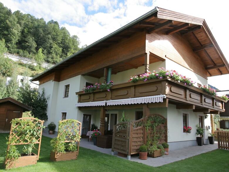 Luxurious Apartment In Mittersill Near Lake