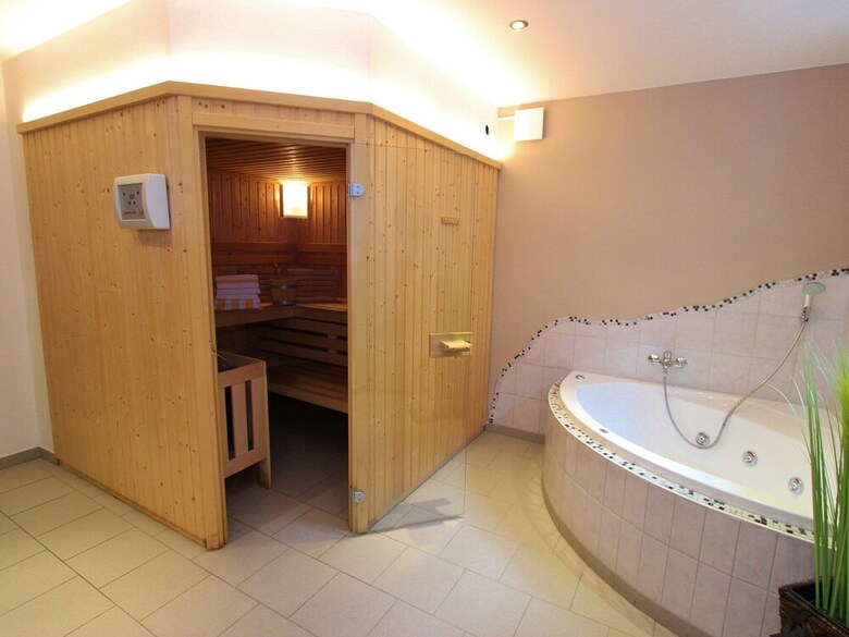 Modern Chalet With Jacuzzi In Krimml
