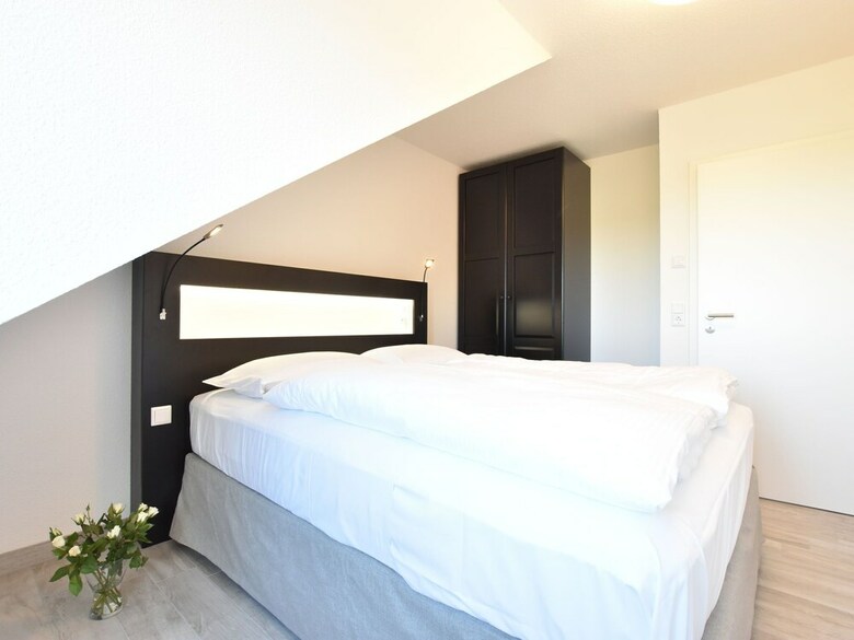 Luxurious Holiday Home In K�hlungsborn With Terrace