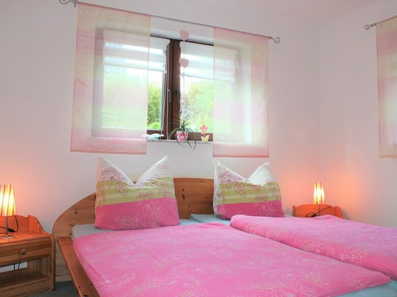 Cozy Apartment With Garden In Kr�pelin