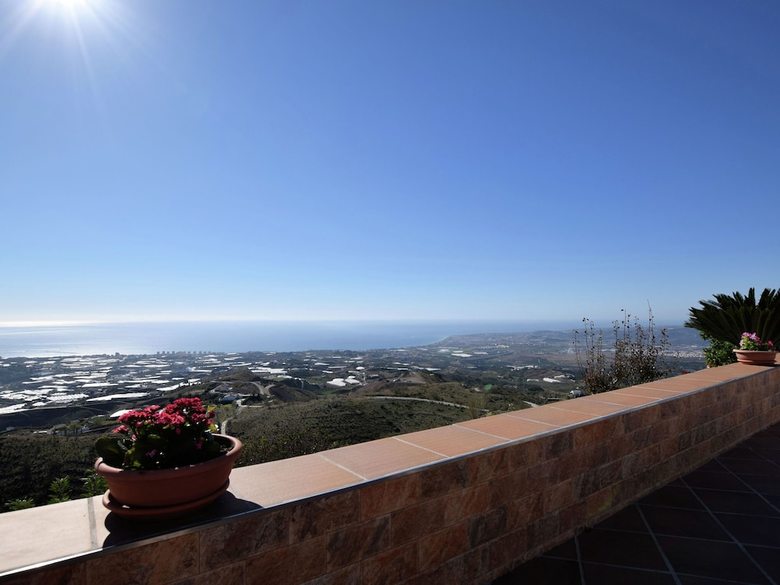 Tasteful And Modern Villa With Private Swimming Pool
