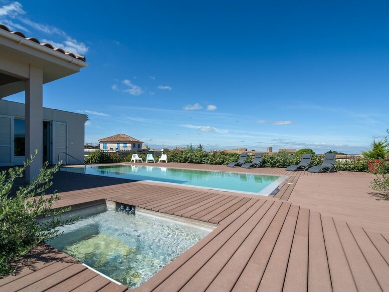 Luxury Villa With Private Swimming Pool In Oupia