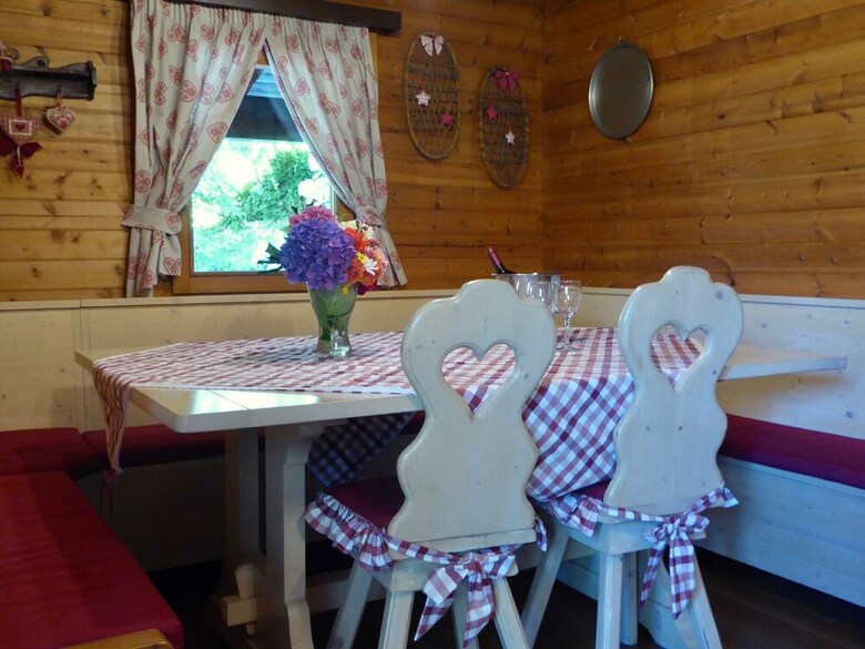 Spacious Chalet In Cutigliano With Swimming Pool