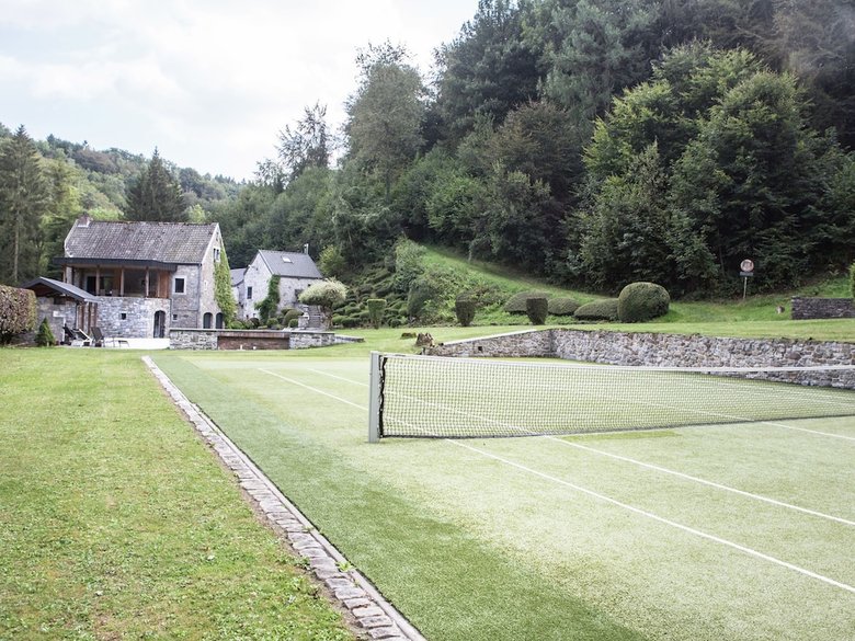 Modern Cottage In Marchin With Swimming Pool