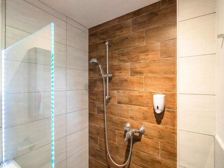 Spacious Apartment In Ellmau With Parking