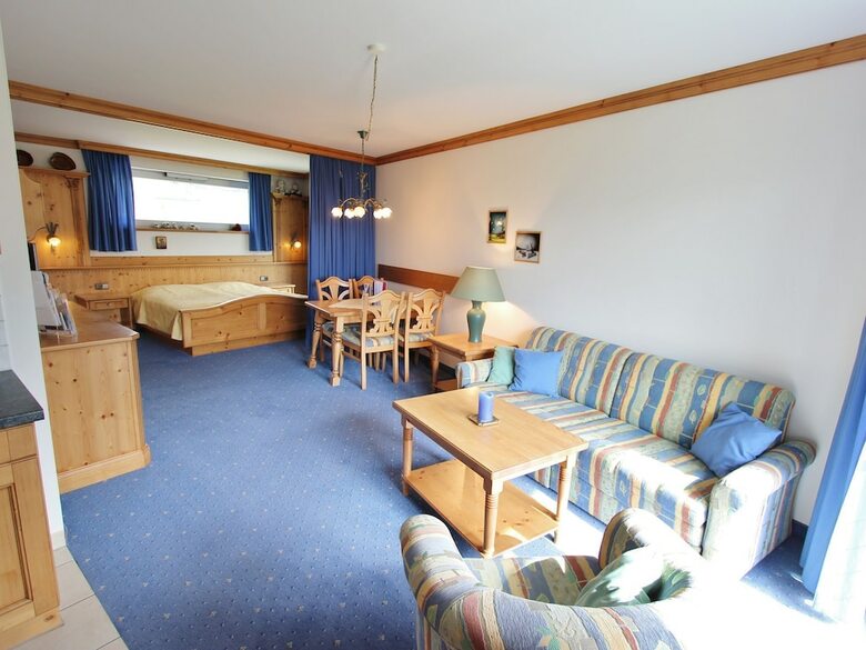 Charming Apartment In Maria Alm With Balcony