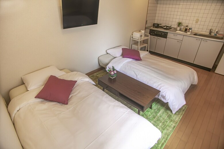 Shinsaibashi-house B