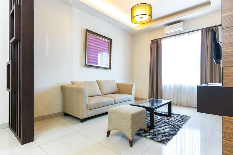 Reddoorz Plus @ Celebes Indah Hotel