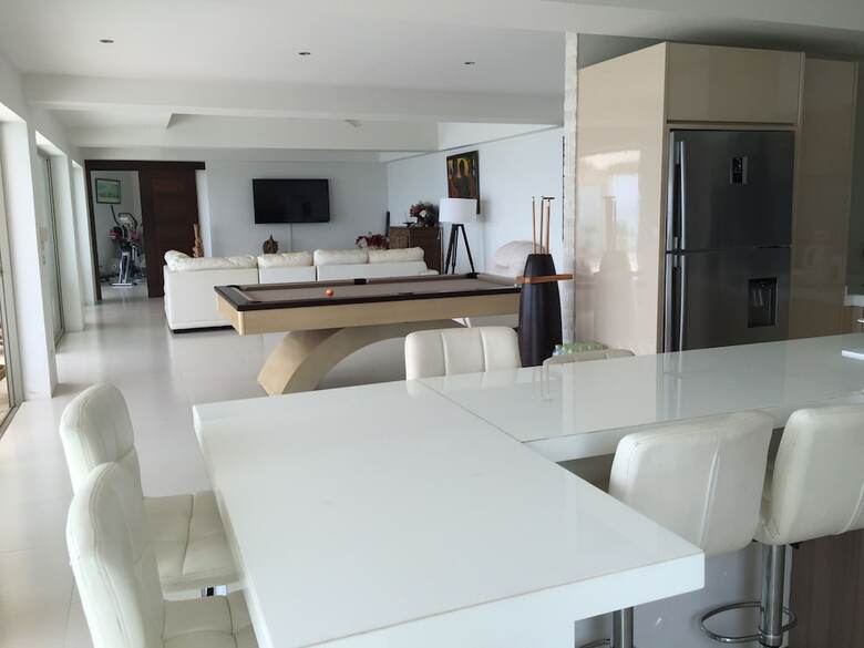 17 Bedroom Sea Front Triple Villas Angthong Hills