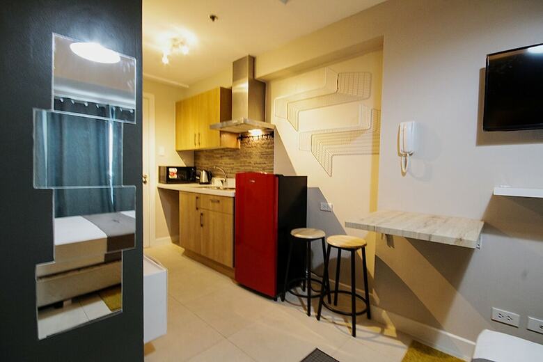 Siglo Suites @ The Residences At Commonwealth