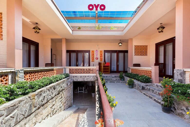 Hotel Oyo 949 Sky Garden Resort