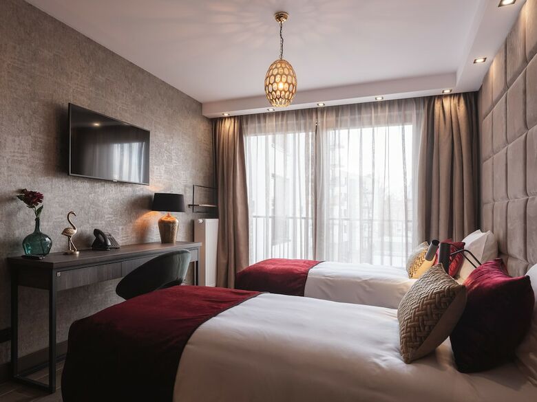 Aparthotel Art Suites - Krakow City Center