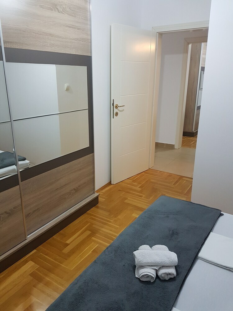 Apartamentos Green Village Kotor