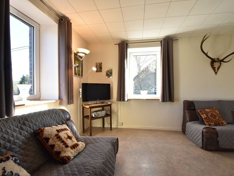 Quaint Cottage In Kuchelscheid With Terrace