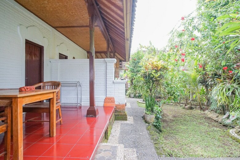Hotel Lecuk Homestay