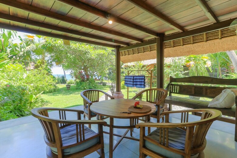 Hotel Palm Beach Villas Bali
