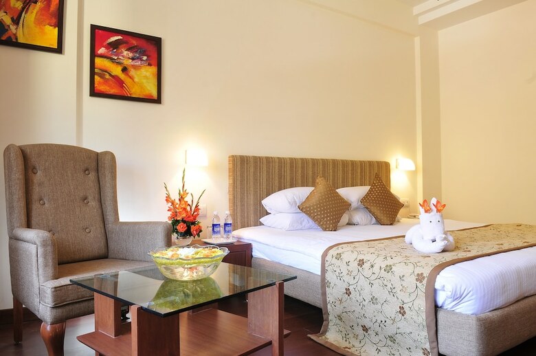 Hotel Opal Club Resort - Udaipur