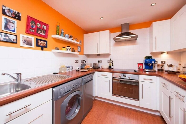 Apartamento Homely 1 Bedroom Canal Side Flat With Balcony