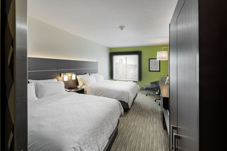 Hotel Holiday Inn Express & Suites Brandon