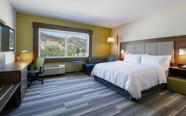 Hotel Holiday Inn Express & Suites Brandon